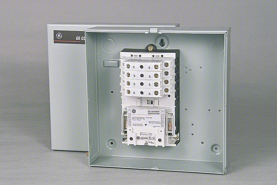 LIGHTING MAGNETIC CONTACTOR: 8 POLES, 12